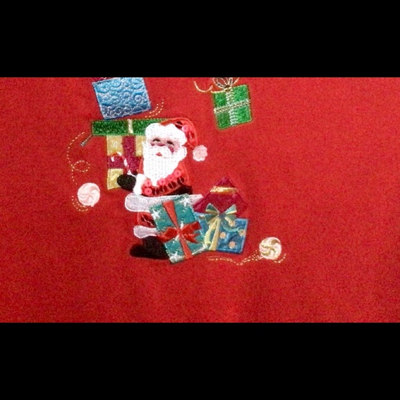 🎄CHRISTMAS holiday Santa appliqué festive top - Picture 7 of 15